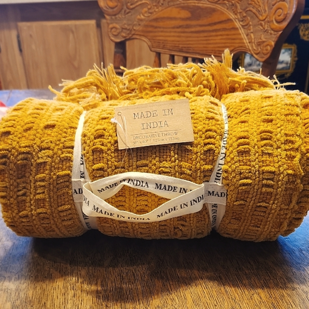 Made In India Mustard Yellow Decorative Throw Blanket - NWT